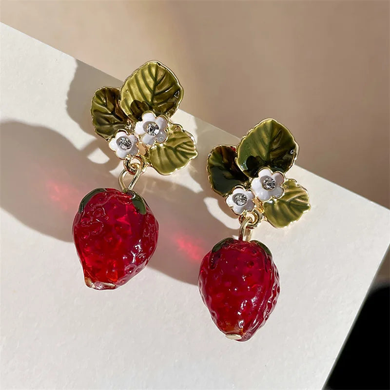 Delicate Red Strawberry Flower Drop Earrings for Women 3D Simulated Fruit Green Leaves Earrings Girls Jewelry Accessories