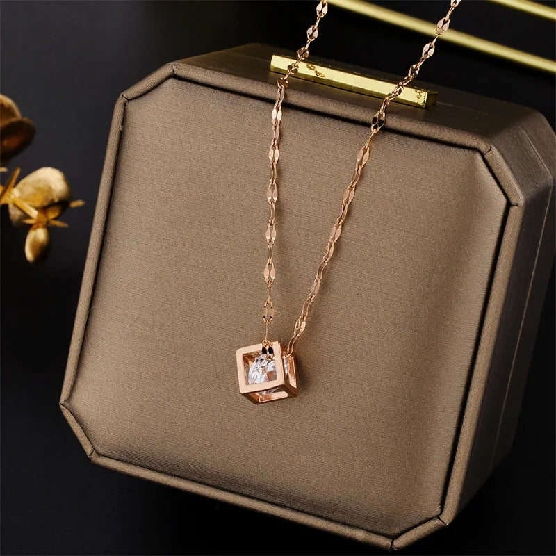 Zircon Hollow Square Necklace